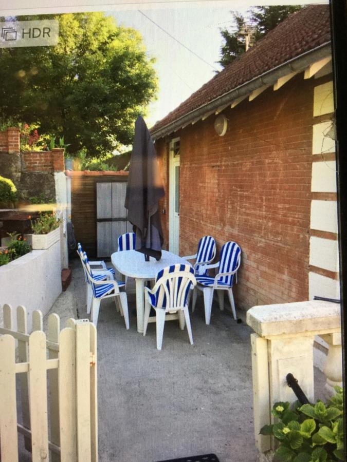 Villa Les Carlins Houlgate Eksteriør bilde